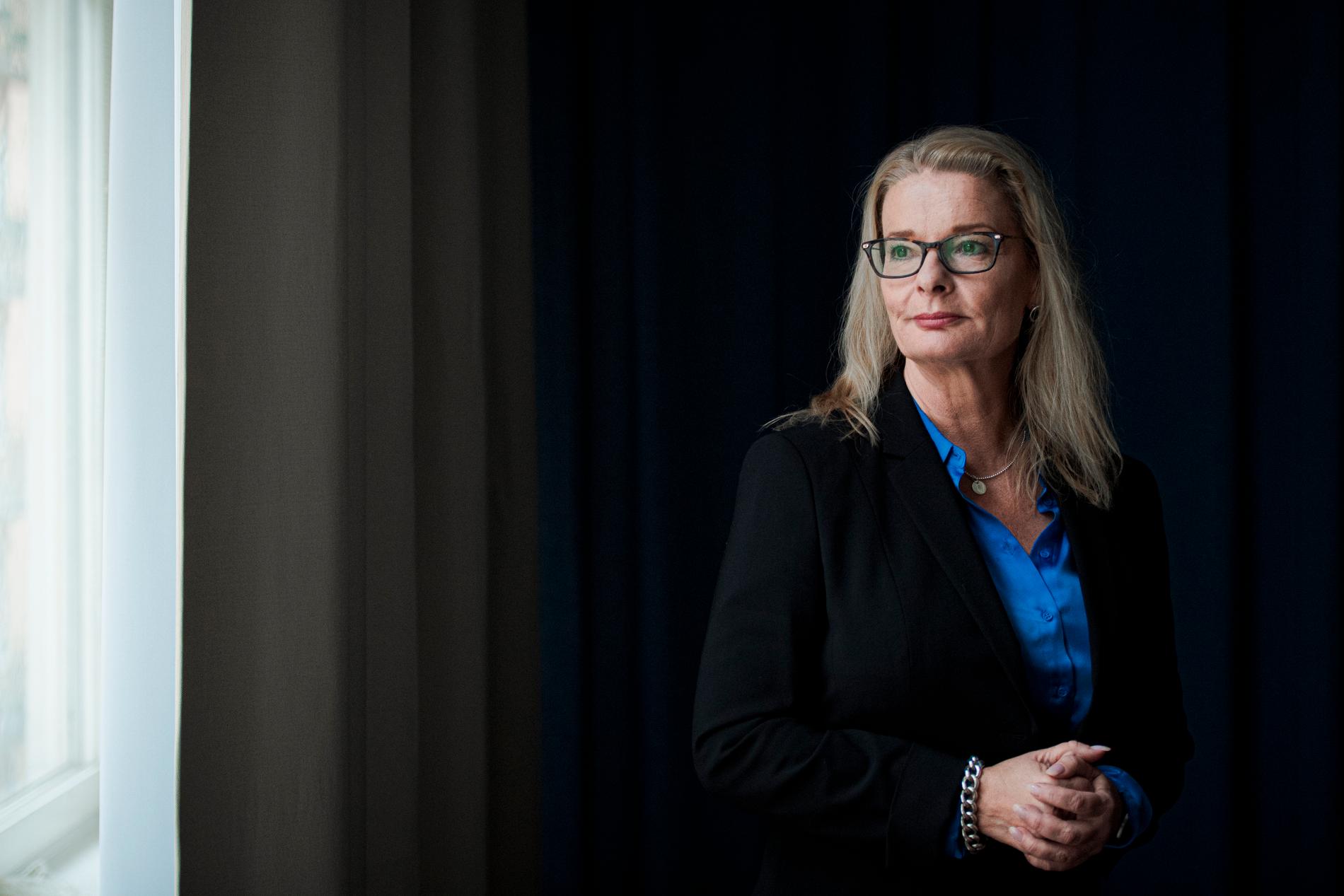 Skolminister Lotta Edholm reagerar på Aftonbladet avslöjande. 