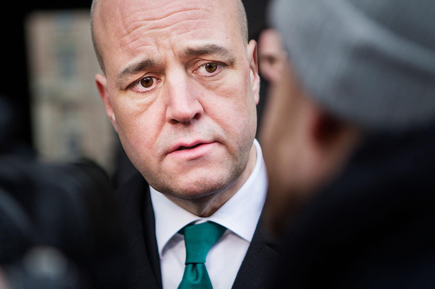 Fel ute. Fredrik Reinfeldt pratar om den nordiska modellen. Men hans politik skapar inte den trygghet som krävs.