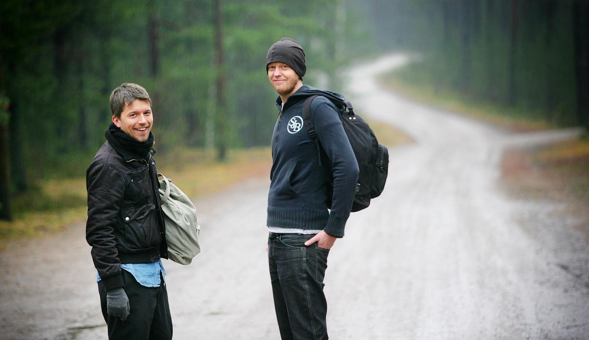 David Hellkvist Hirasawa och Joakim Ahlström reste genom 18 länder för 10 000 kronor. ”Att luffa är bra både för ekonomin och miljön”, säger Joakim.