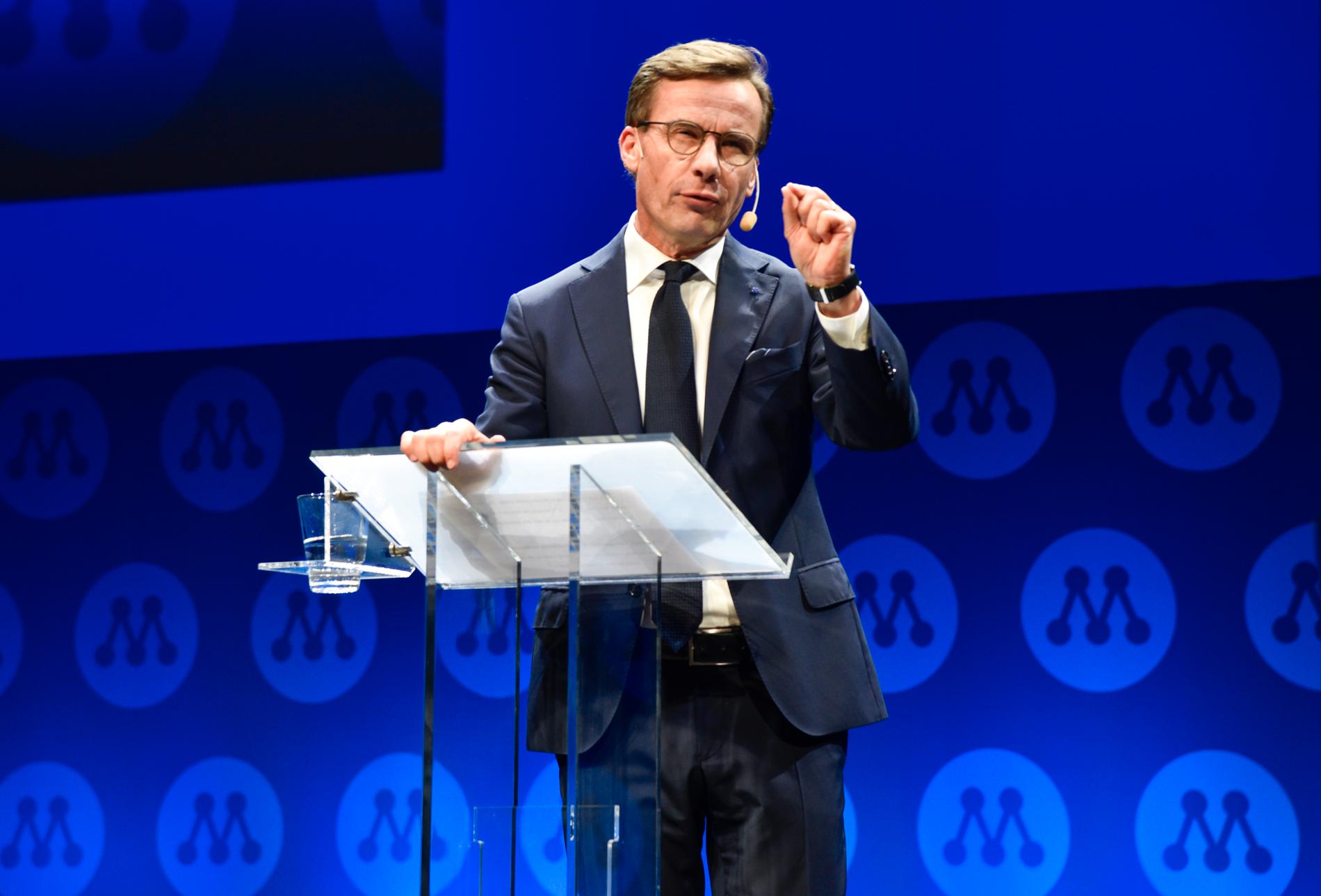 Moderaternas partiledare Ulf Kristersson talar under partistämman i Västerås.
