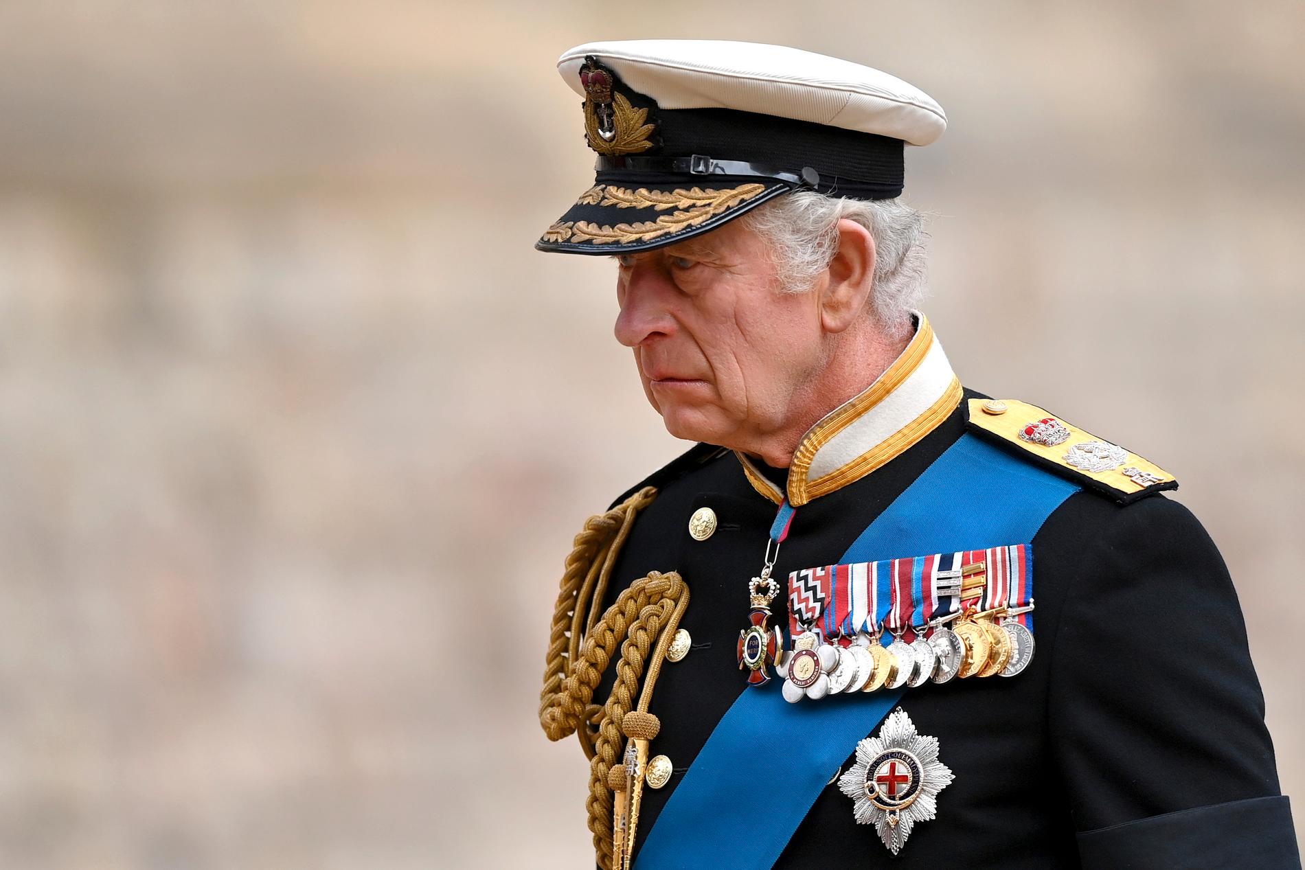 Kung Charles III vid drottningbegravningen förra veckan.