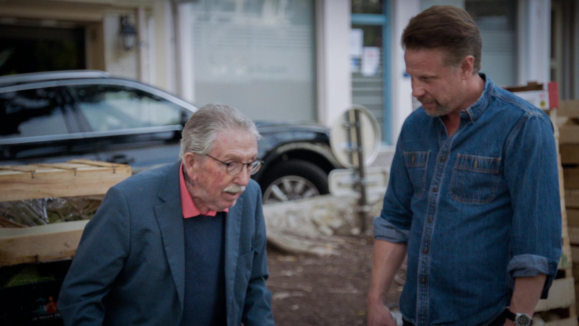 Filip Hammar med sin pappa Lars Hammar i Filip och Fredriks nya film "Den sista resan". Pressbild.