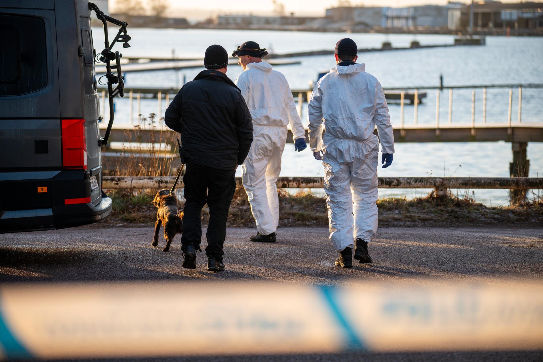 Den 11 februari hittades en man i 20-årsåldern skjuten i huvudet i centrala Kalmar. 