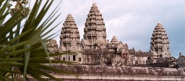 Passa på att se templen i Angkor.