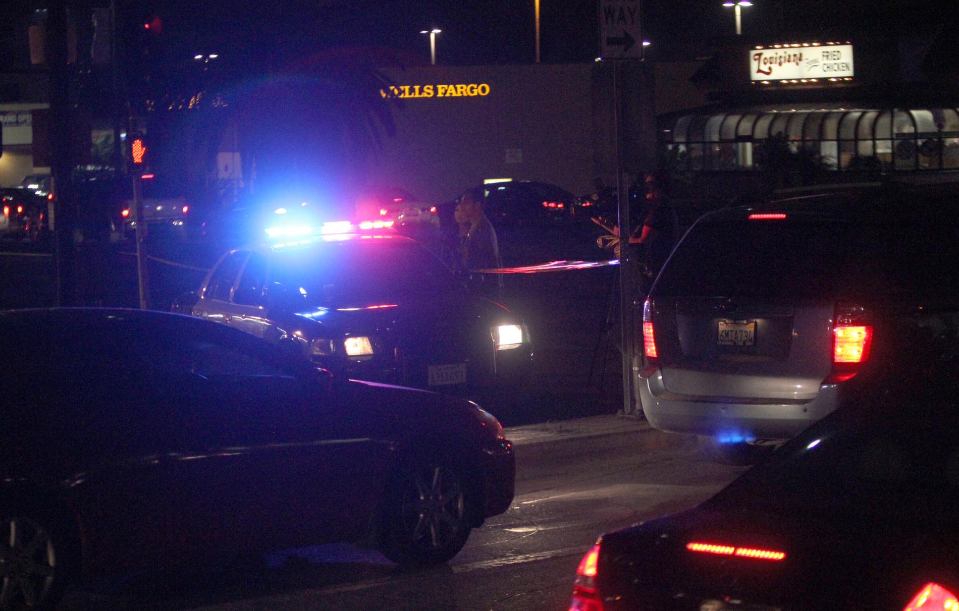 Övervakningsfilm visar när Suge Knight mejar ner två personer med sin bil på en parkering.