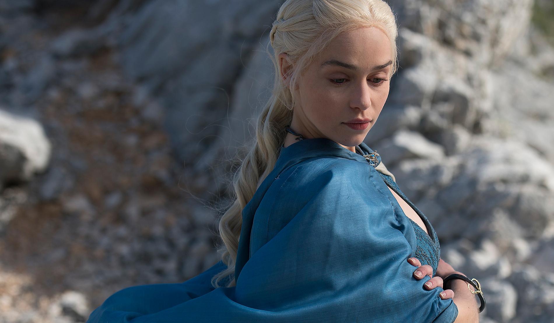 Emilia Clarke spelar Daenerys Targaryen i ”Game of Thrones”.
