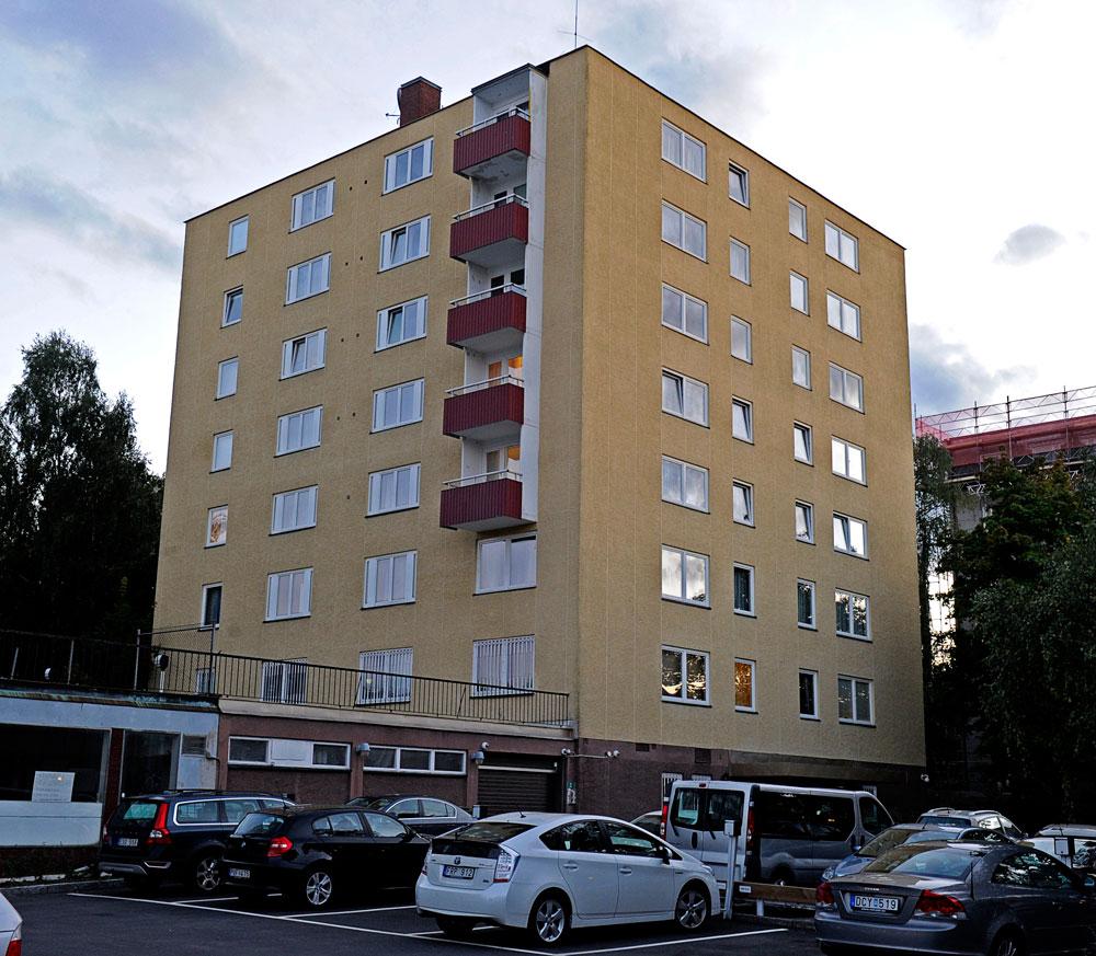 Kronofogden säljer höghuset på Lidingö, som ägs av den ryska ambassaden i Stockholm.