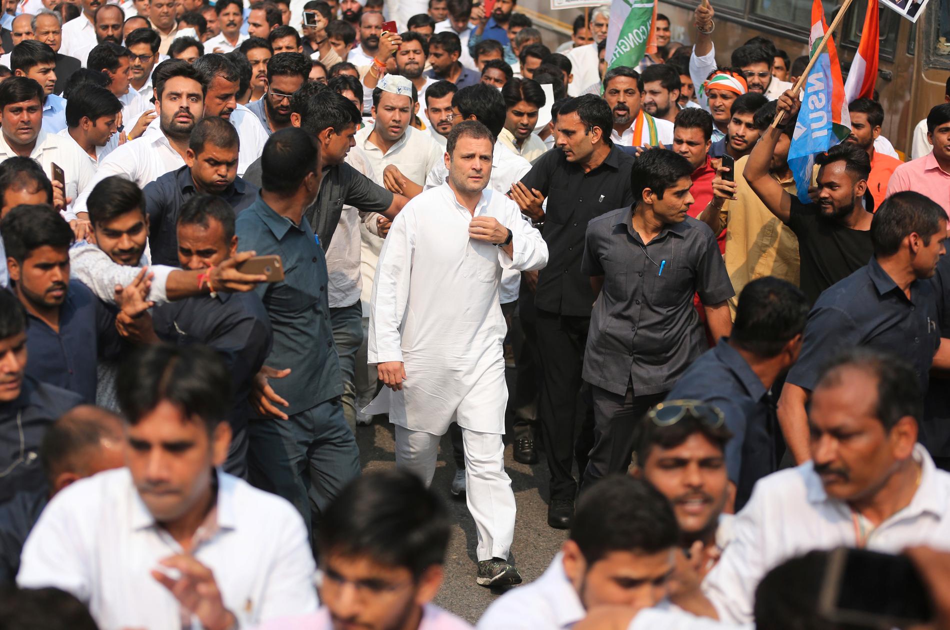 Den indiske oppositionsledaren Rahul Gandhi deltar i en protestmarsch i New Delhi. Arkivbild.
