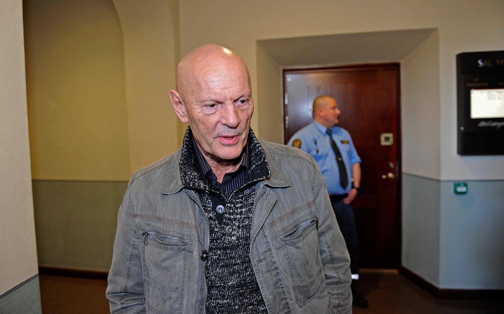 Lars-Inge Svartenbrandt, numera Lars Carlander döms fängelse.