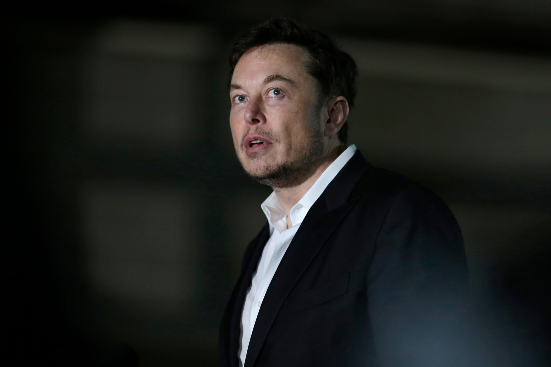 Dykarens advokat förbereder att stämma elbilsbolaget Teslas vd Elon Musk. Arkivbild.