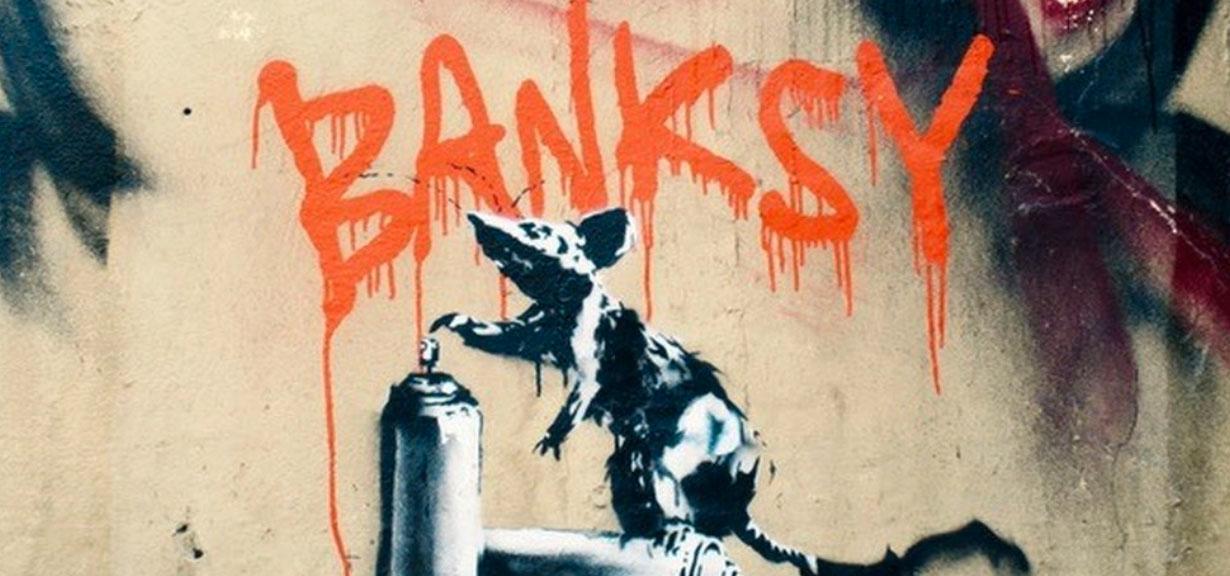I ”The Banksy story” skildras den världsberömda gatukonstnärens väg från Bristols gator till de finaste gallerierna.