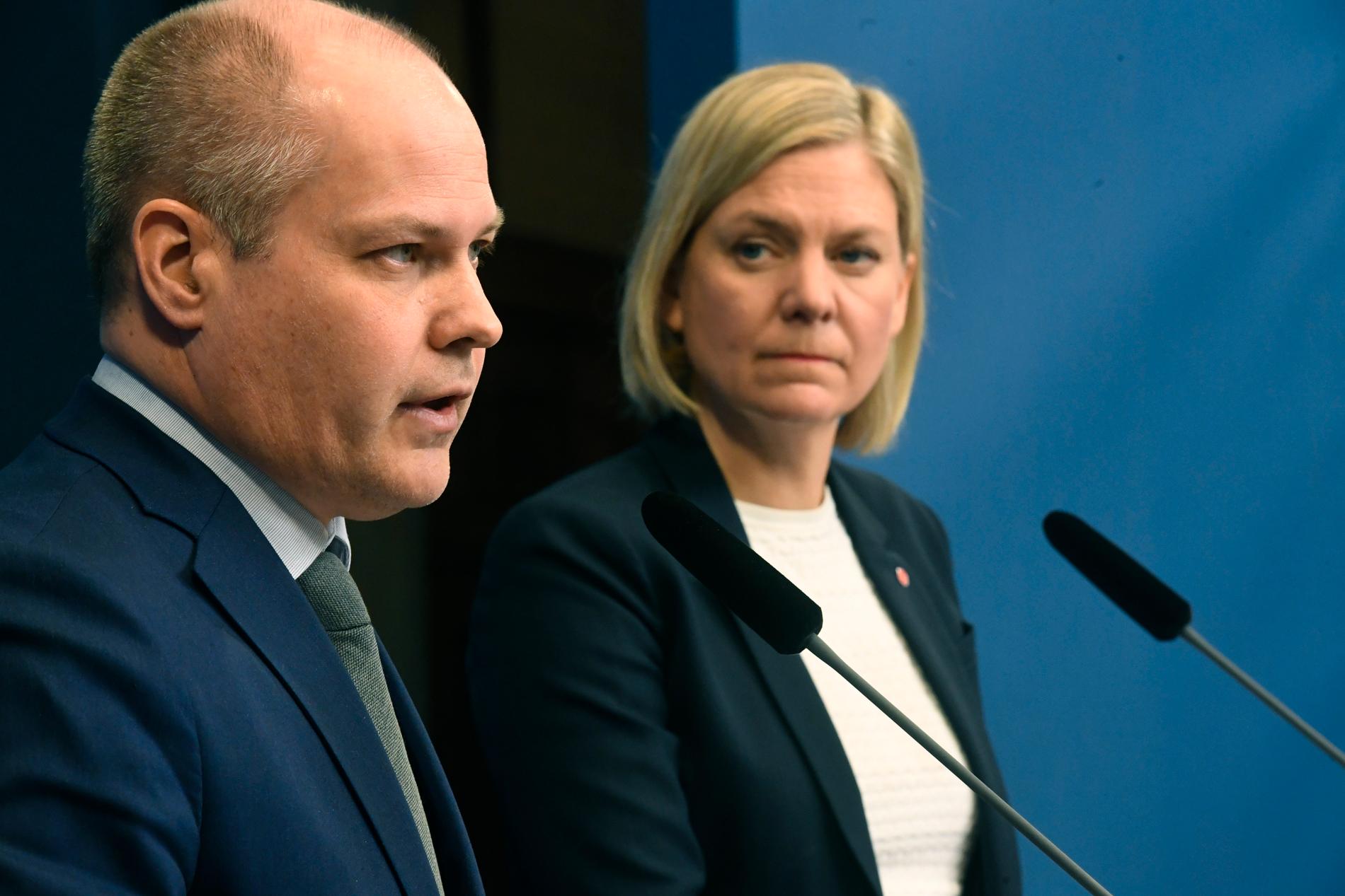 Justitieminister Morgan Johansson och finansminister Magdalena Andersson presenterar ny satsning på polisen.