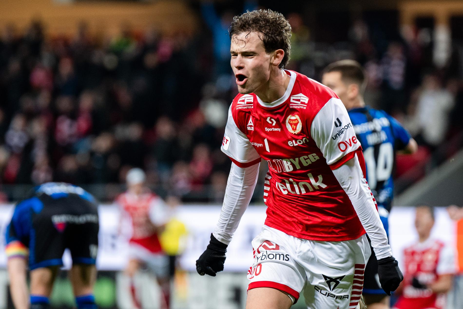 Kalmar FF:s Jacob Trenskow inledde målskyttet. 