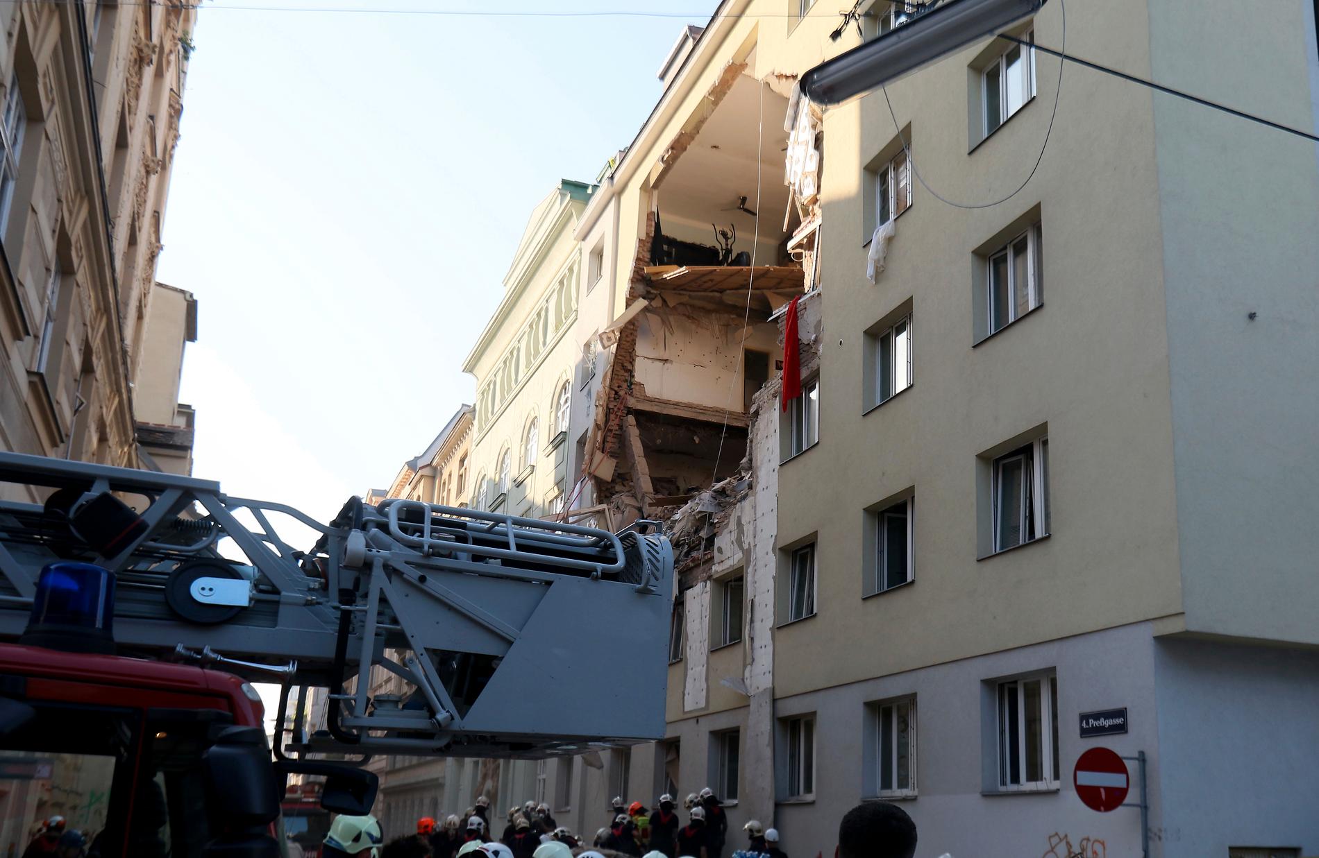 Delar av byggnaden kollapsade totalt efter explosionen.