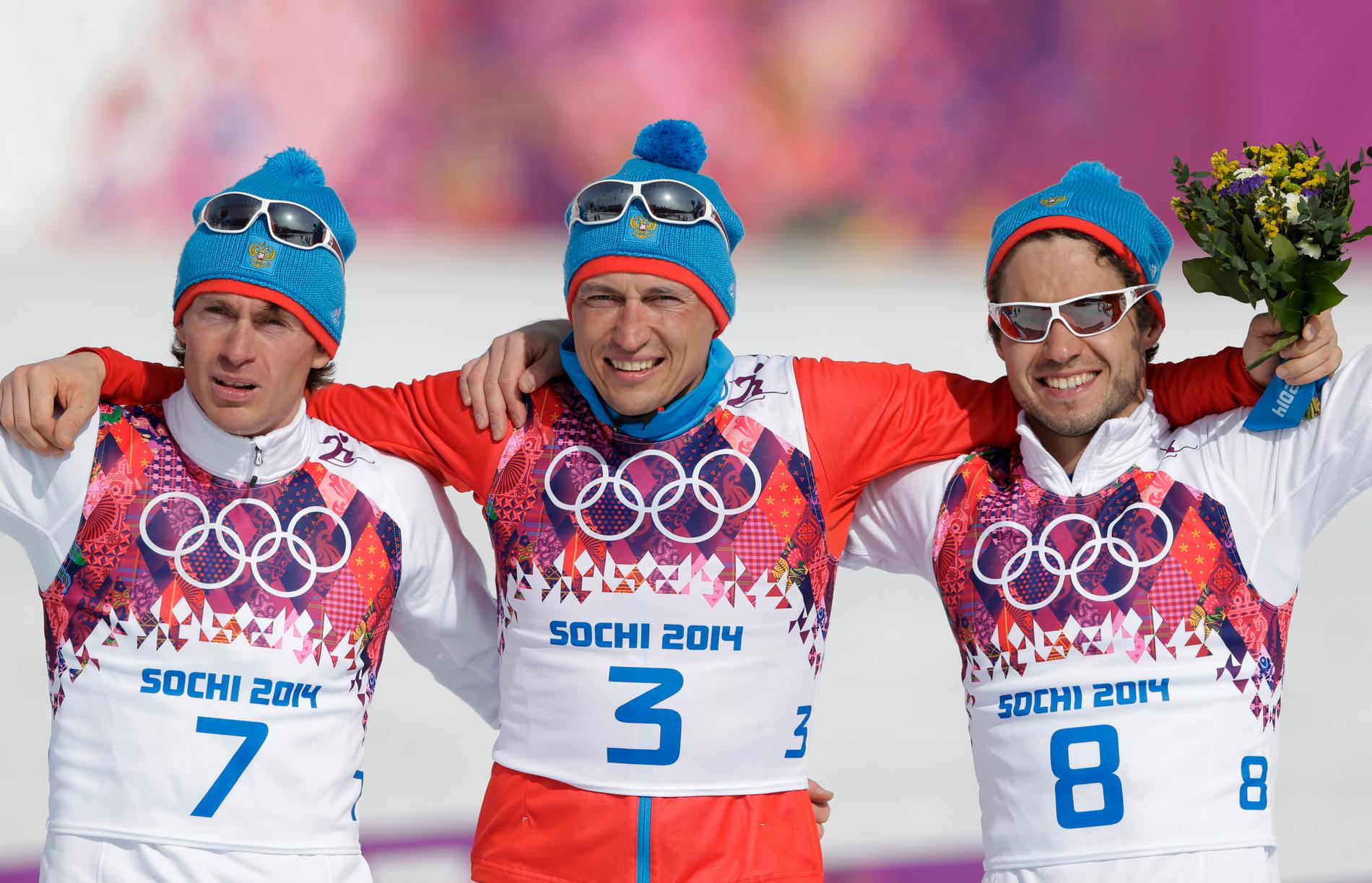 OS-pallen 2014 (fr. v): Ilja Tjernousov, Alexander Legkov och Maxim Vylegzjanin.