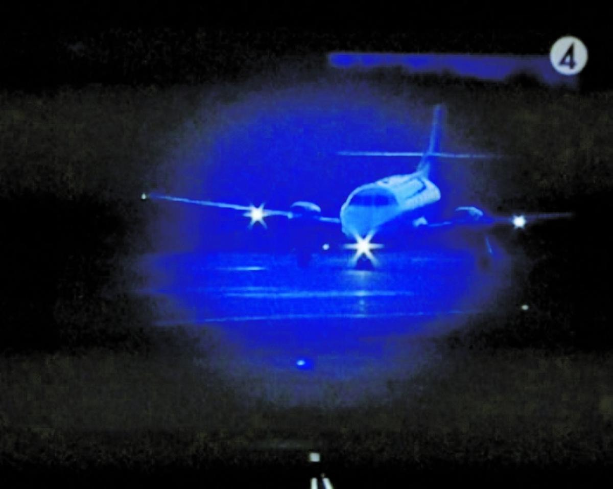 spionplanet Ett av den amerikanska underrättelsetjänsten CIA:s inhyrda flygplan landar på Bromma i december 2001. Uppdraget för agenterna ombord: transportera två terroristmisstänkta män från Sverige till Egypten.