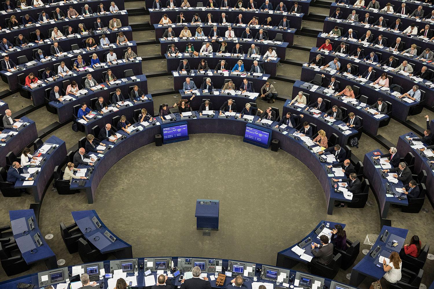 EU-parlamentet har beslut att påbörja en formell granskning av Ungern och dess premiärminister.