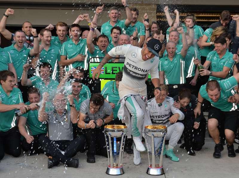 Segerläge Efter segern i USA talar det mesta för att Lewis Hamilton tar hem mästerskapet.Foto