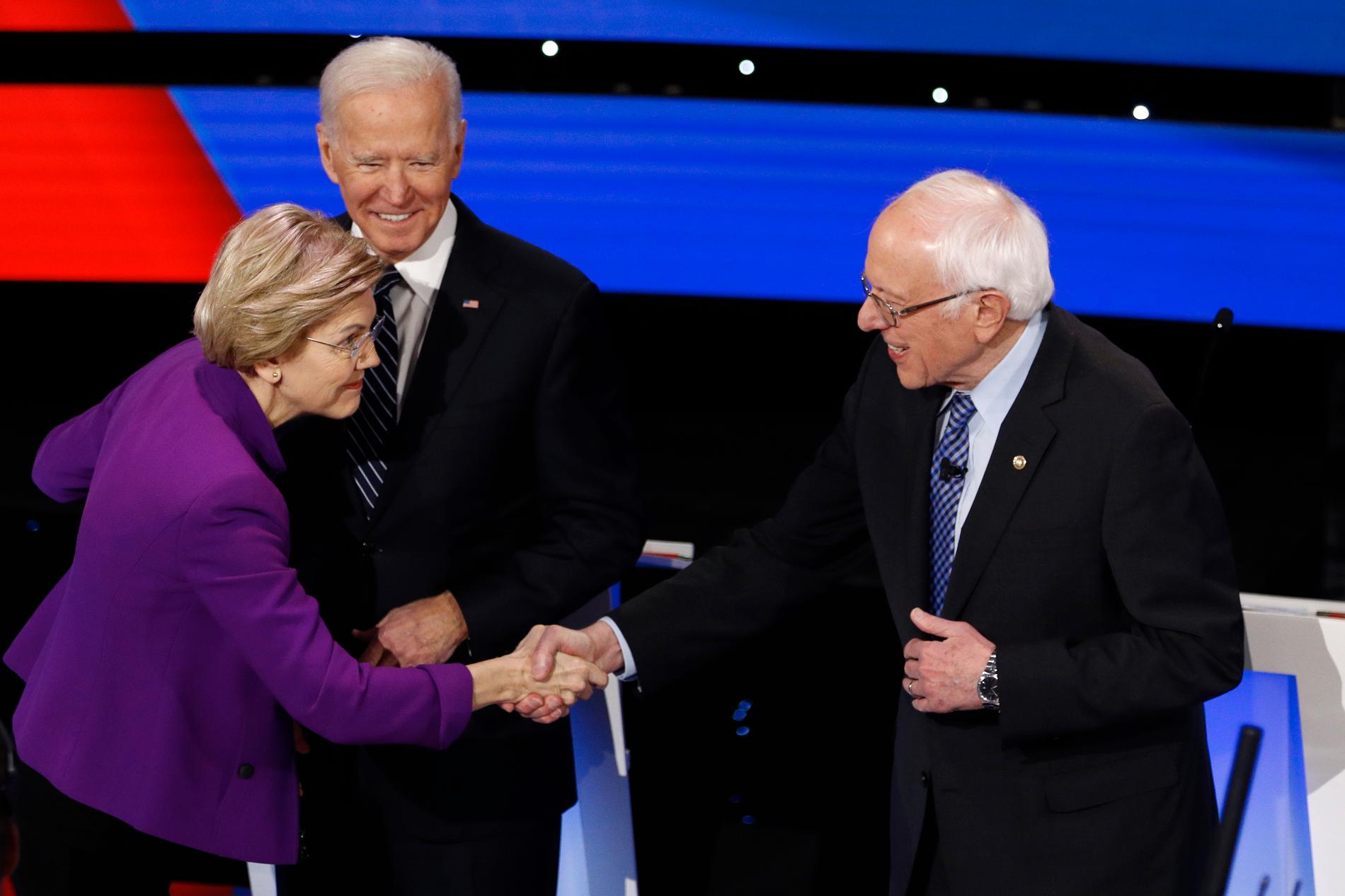 De demokratiska presidentaspiranterna Elizabeth Warren, Joe Biden och Bernie Sanders.