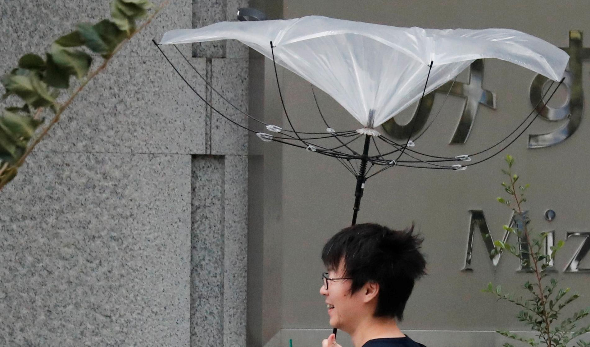 Paraplykamp i Tokyo. 