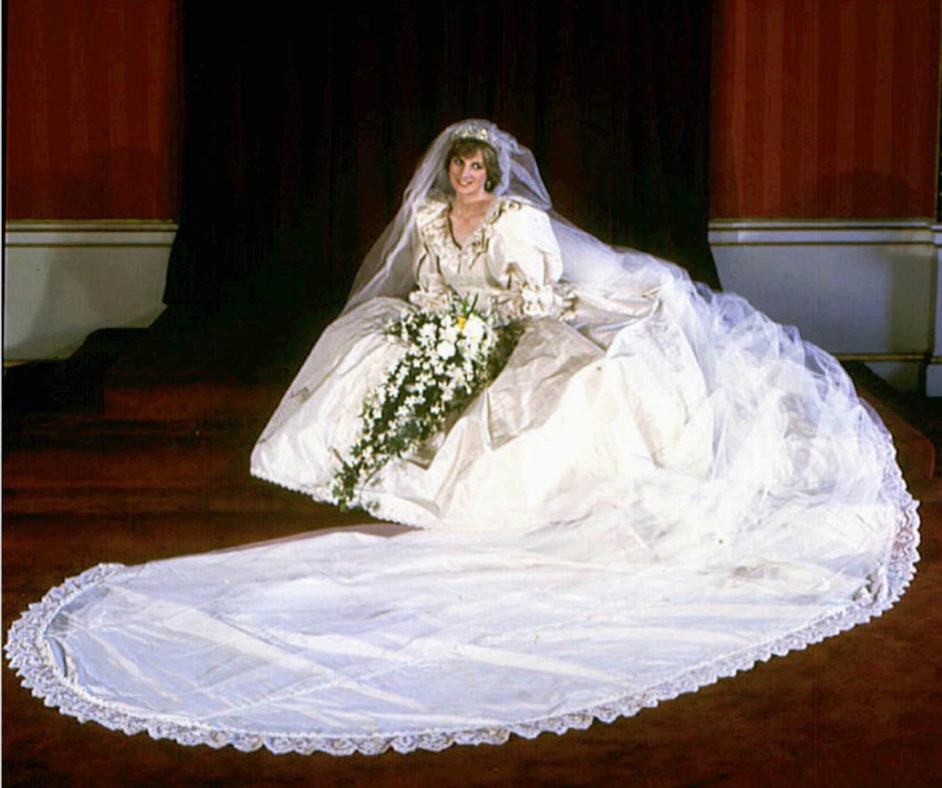 Prinsessan Diana på bröllopsdagen 29 juli 1981.