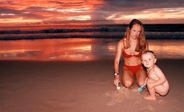 Kata Noi på Phuket är den bästa stranden i vinter - passar även barnfamiljen.