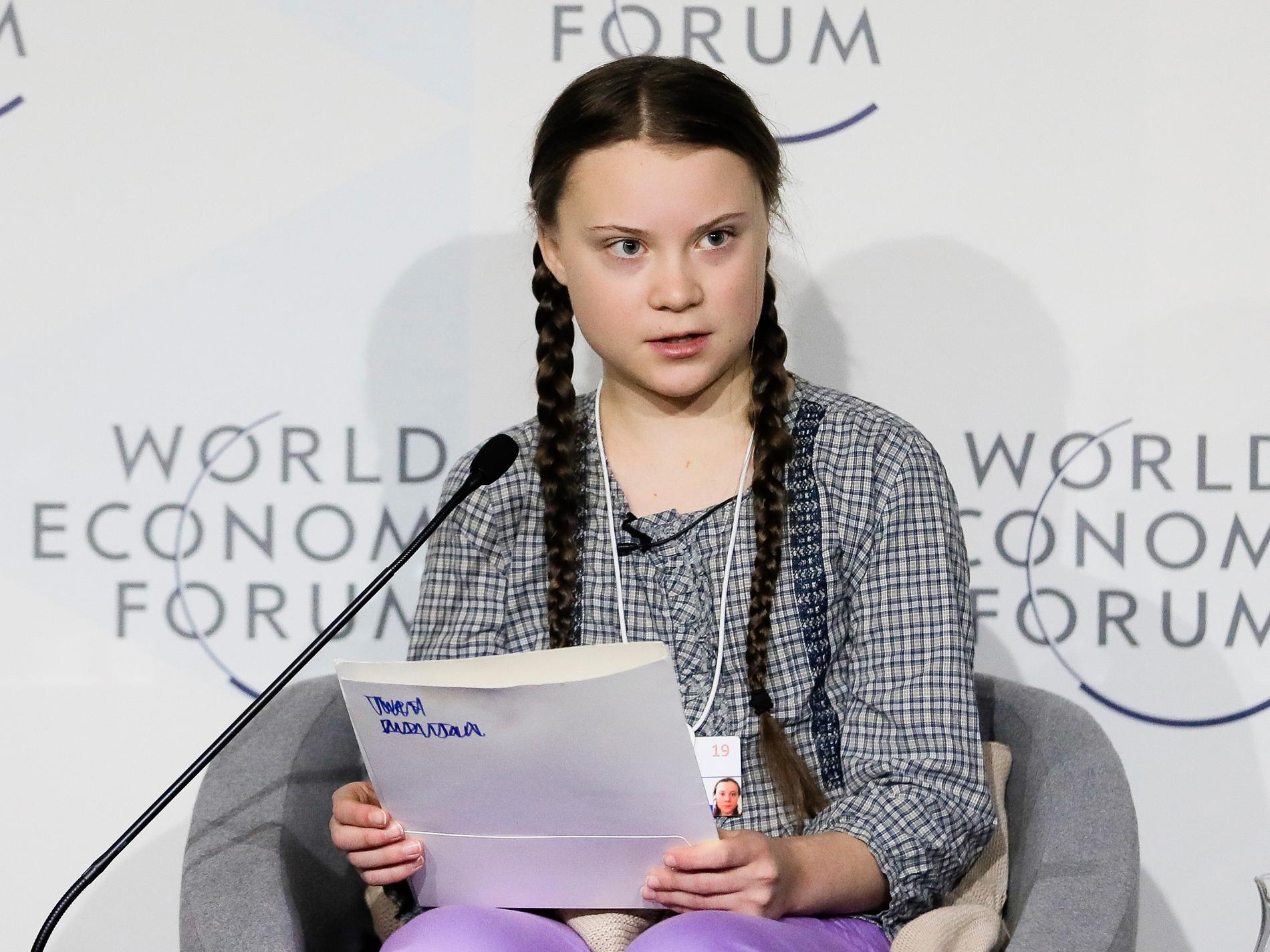 Greta Thunberg i ett tal på Världsekonomiskt forum i Davos förra året. I år medverkar hon igen. Arkivbild
