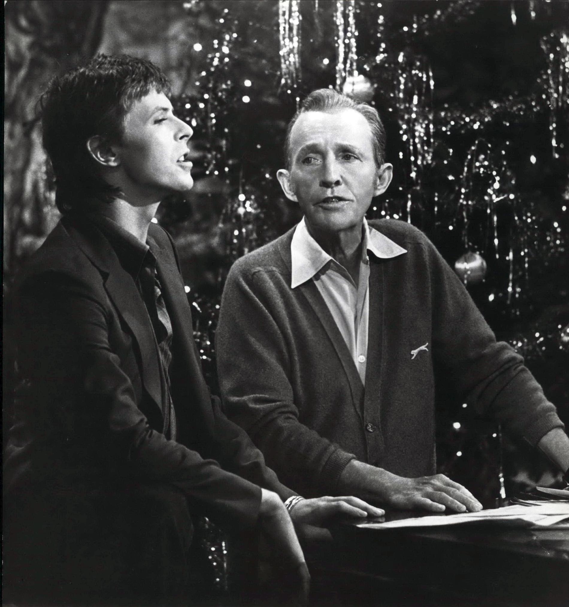 "Peace on Earth/Little Drummer Boy" med Bing Crosby i en julspecial för TV 1977