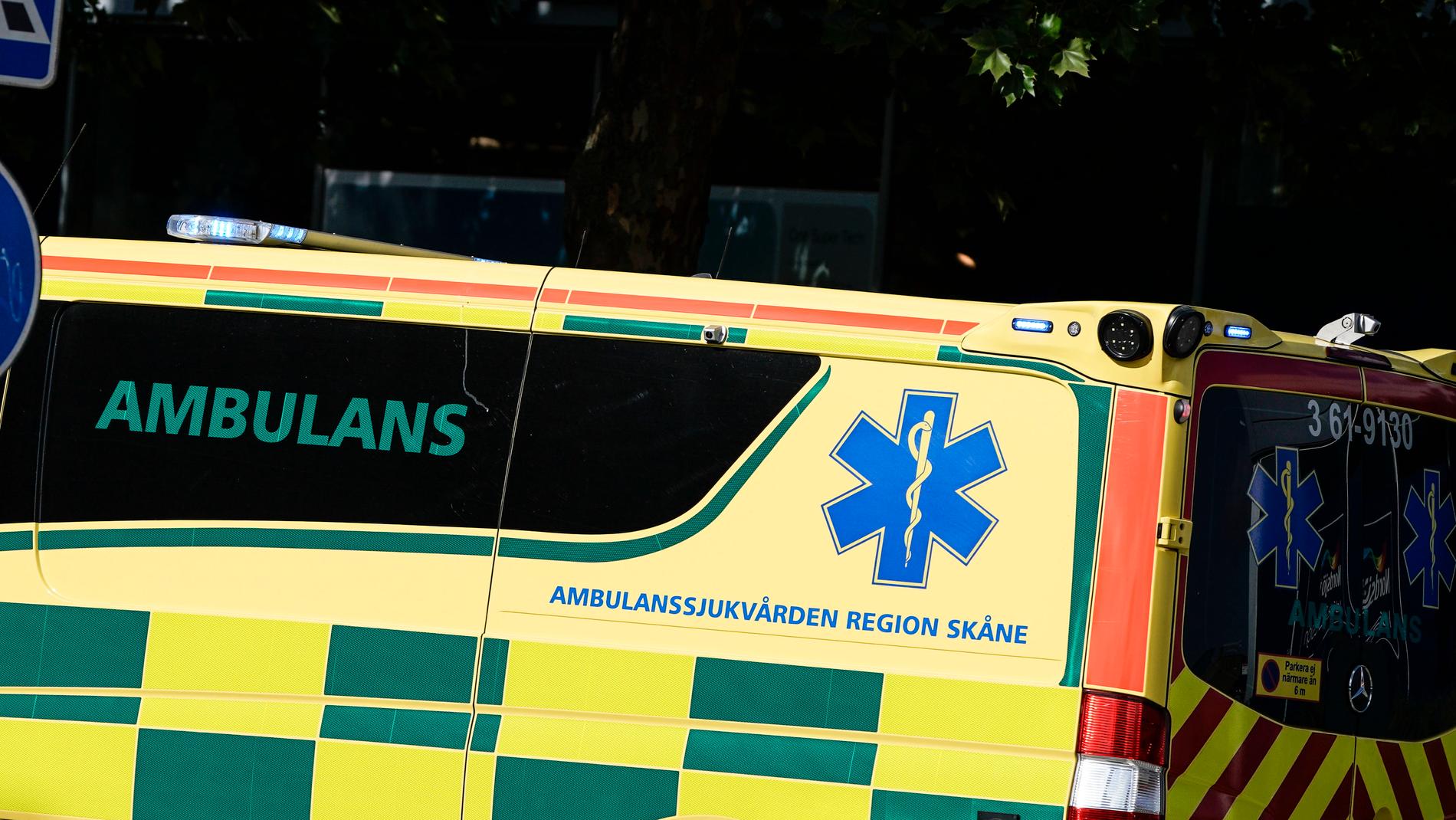 En kvinna i 80-årsåldern blev påbackad av lastbil vid ett vägarbete i Jönköping på tisdagsförmiddagen. Hon avled senare under eftermiddagen. Arkivbild.