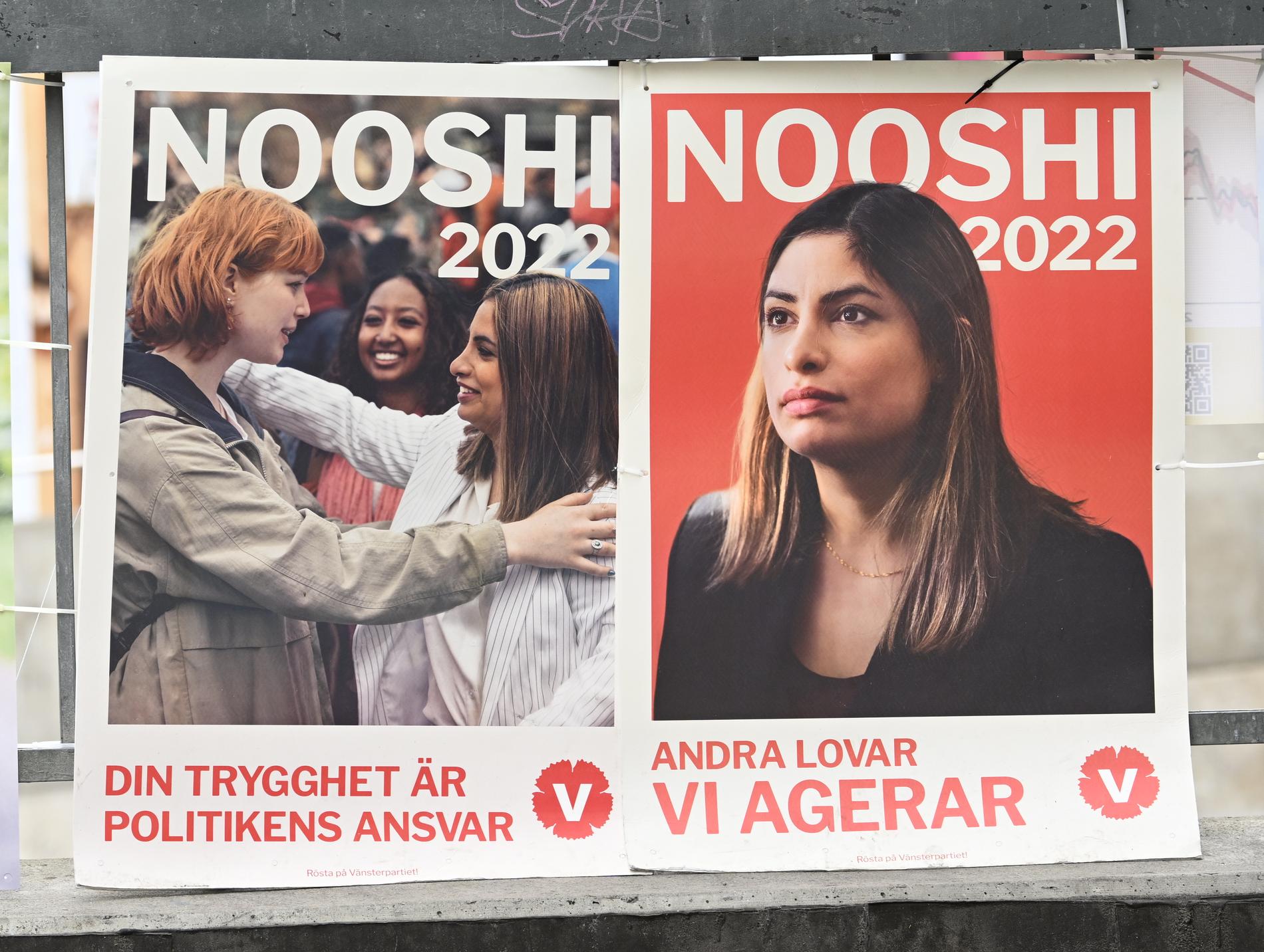 Röda affischer inför valet 2022.