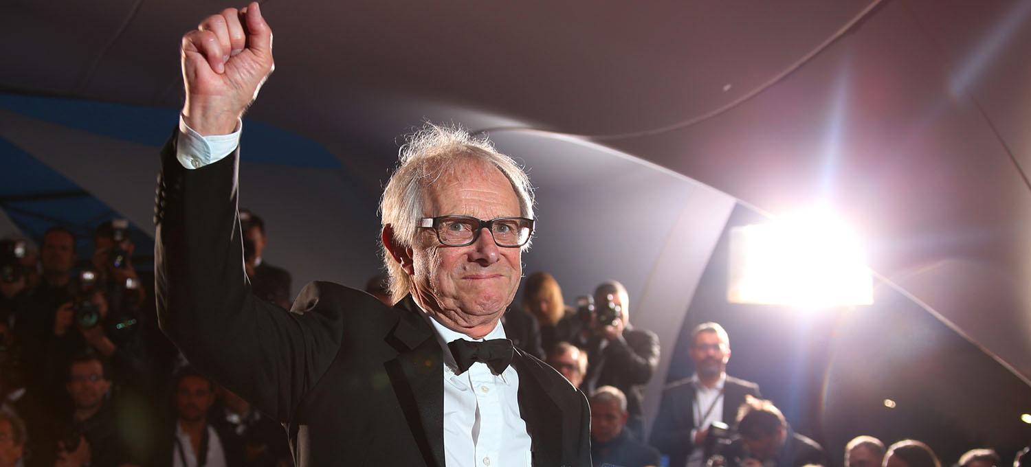 I går tilldelades Ken Loach, 87, Lifetime Achievement Award vid Stockholms filmfestival, som pågår just nu. Han är också aktuell med filmen ”The old oak”. Bilden från filmfestival i Cannes 2016, där han vann guldpalmen för sin film ”I, Daniel Blake”.