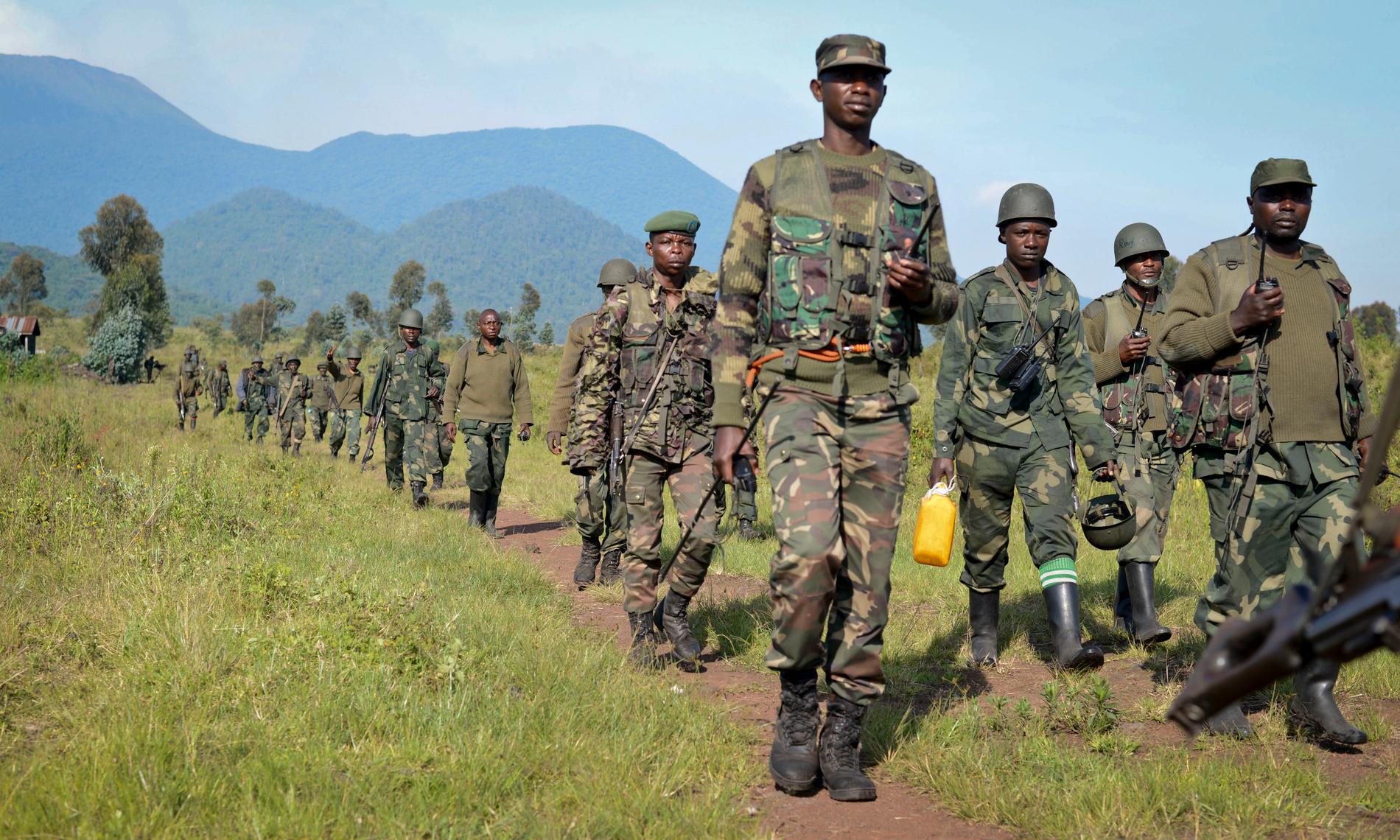 Kongolesiska regeringssoldater i den oroliga provinsen Nordkivu, där en rad milisgrupper sprider död och skräck. Arkivbild.
