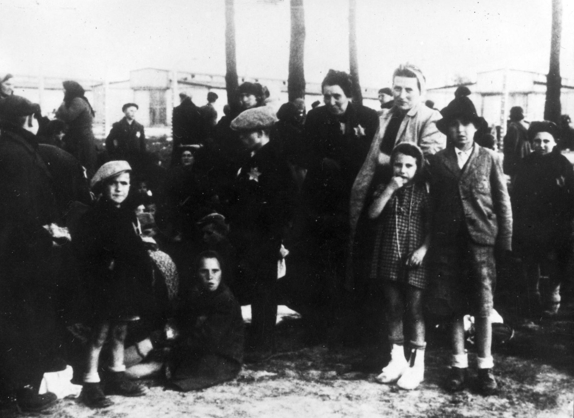 I dag är det den internationella minnesdagen för Förintelsens offer. Sex miljoner judar mördades i bland annat Auschwitz-Birkenau.