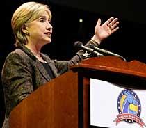 Hillary Clinton fick se sig besegrad i tre delstater natten till söndagen.