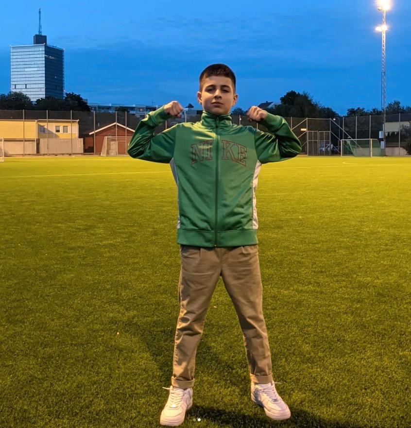 Magomed ”Maga” Safarov, 14, bor med sin familj i Hässelby Gård i Stockholm.