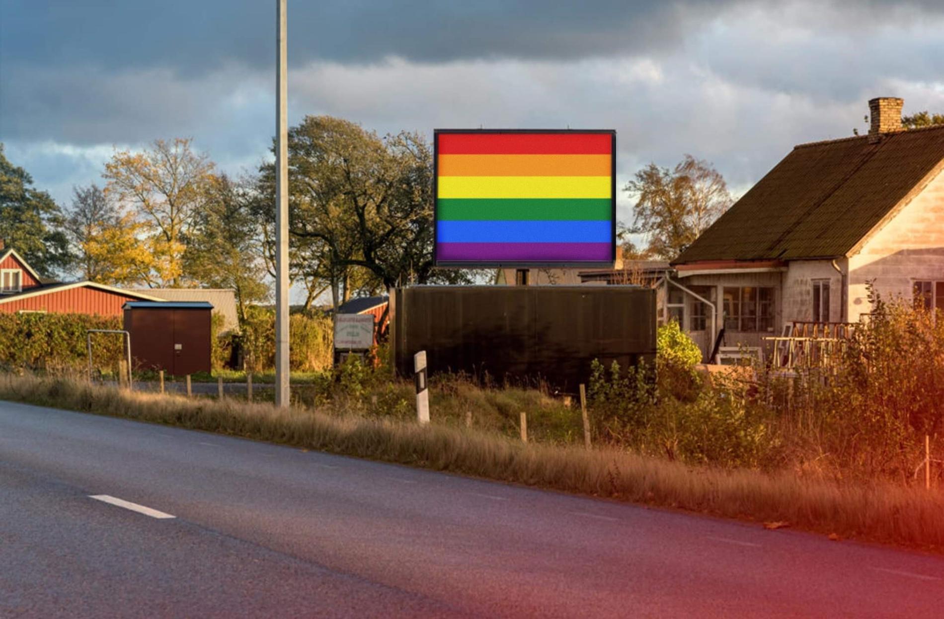 13 skärmar ska visa Prideflaggan i en månad.