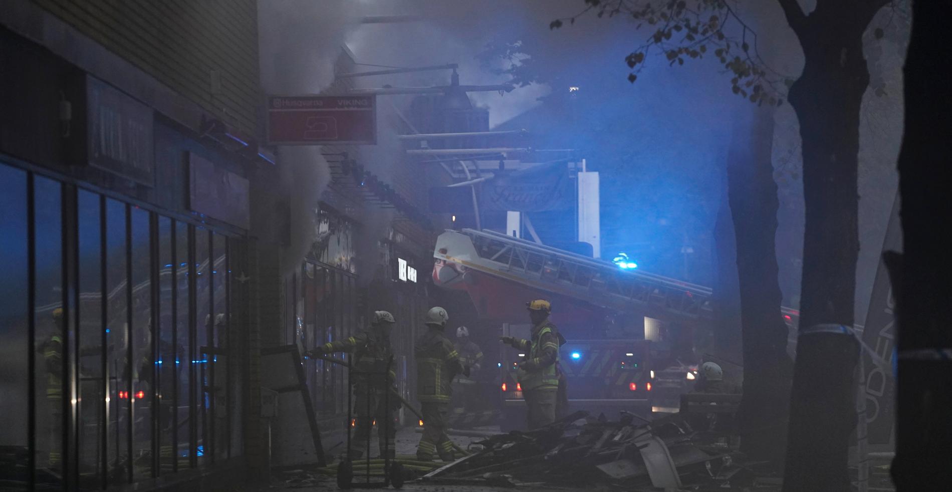 Bild från Övre Husargatan strax efter den kraftiga explosionen.