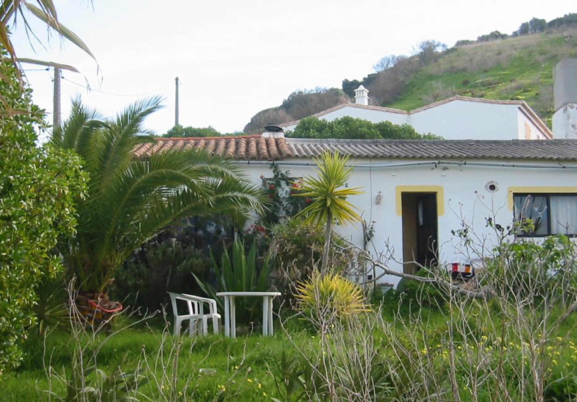Ett hus i Portugal som figurerat i utredningen. 