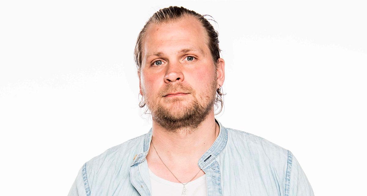 Rasmus Landström, Aftonbladet Kulturs nya litteraturredaktör, läser en biografi om William Morris.