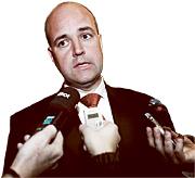 UNDRA SA FLUNDRA ... om Reinfeldt är en fisk.