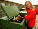 KOMPOST. Gör en kompost. Här är hortonom Ylva Hansson från lantbruksuniversitetet i Uppsala.