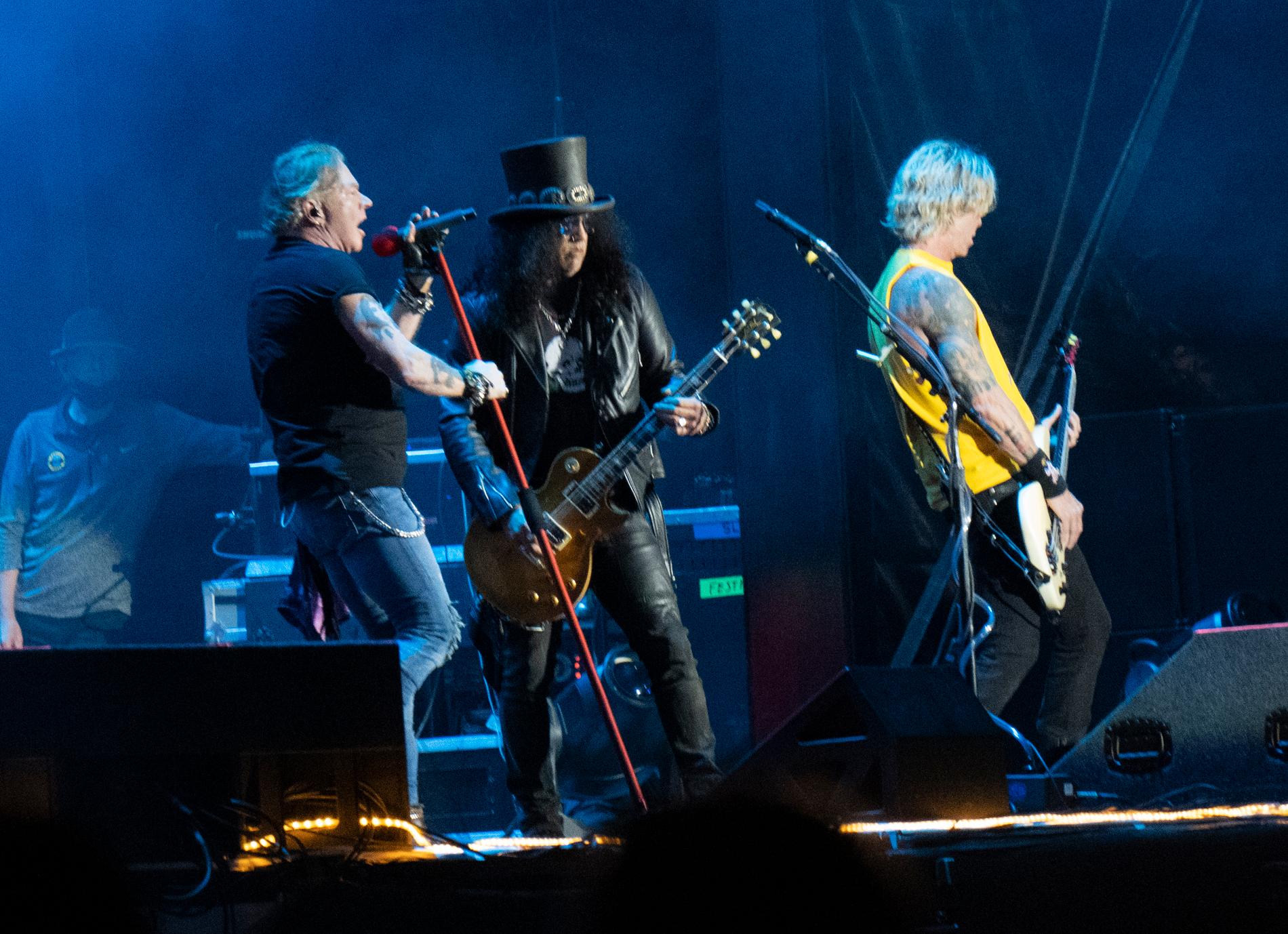 ”Guns N’ Roses spelning på Sweden Rock Festival i somras blev ett antiklimax av astronomiska mått”, skriver Sofia Bergström. 