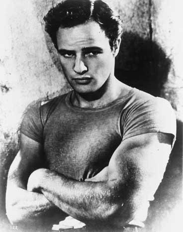 Marlon Brando som Stanley Kowalski i "Linje Lusta" från 1951.