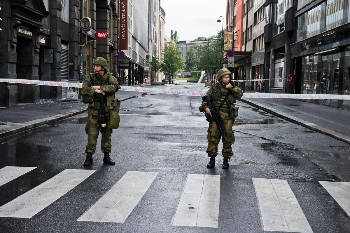 Militärer bevakade Oslos gator.
