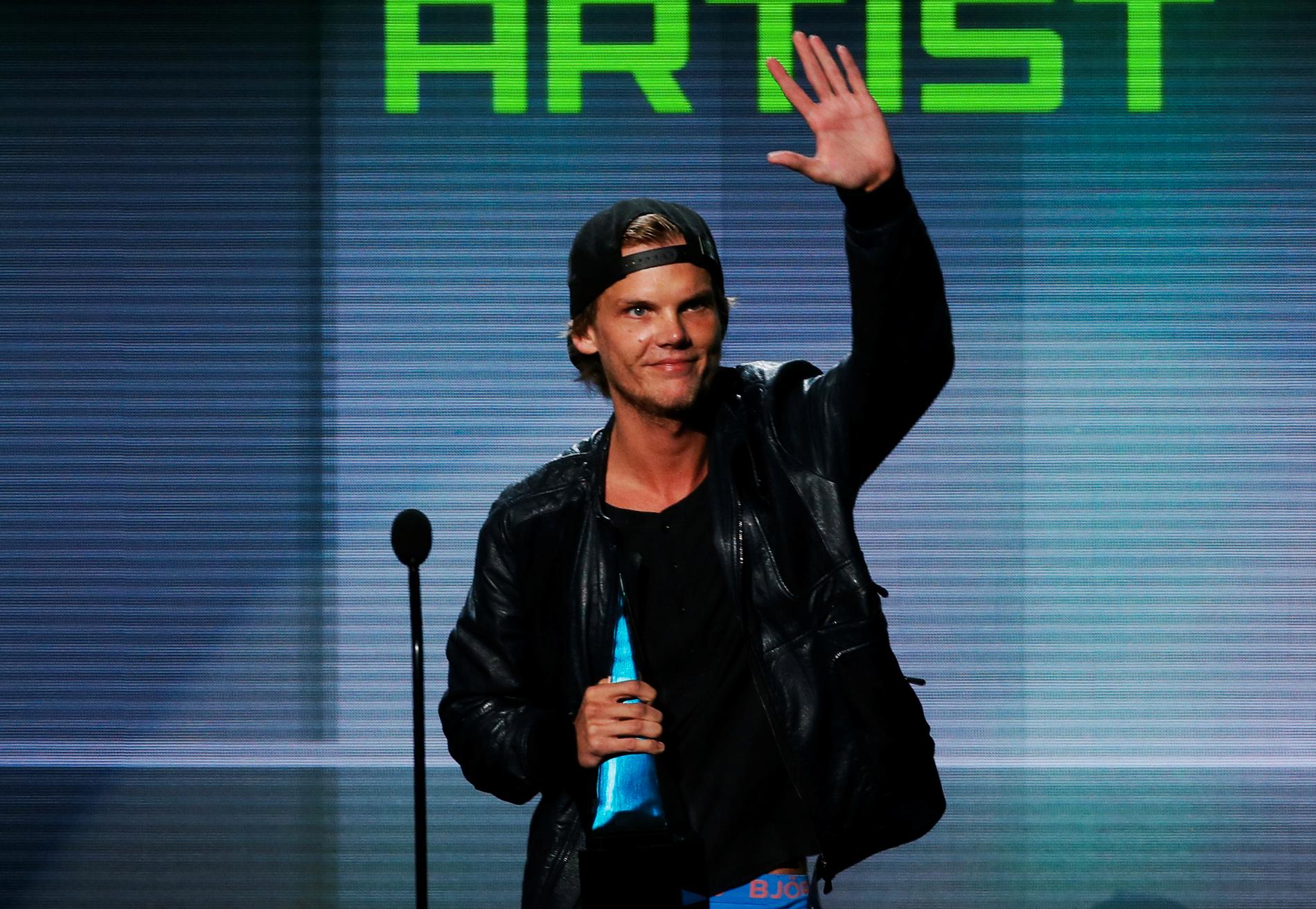 Avicii prisas på American music Awards i Los Angeles 2013.  