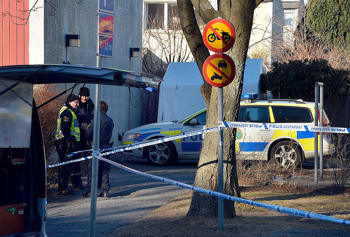 Vi måste ta itu med övergreppskulturen I fredags morse mördades en kvinna i Göteborg. Hennes ex-sambo sitter häktad för dådet. Sedan 2000 har över 200 kvinnor dödats av en man, pojkvän, eller exman.