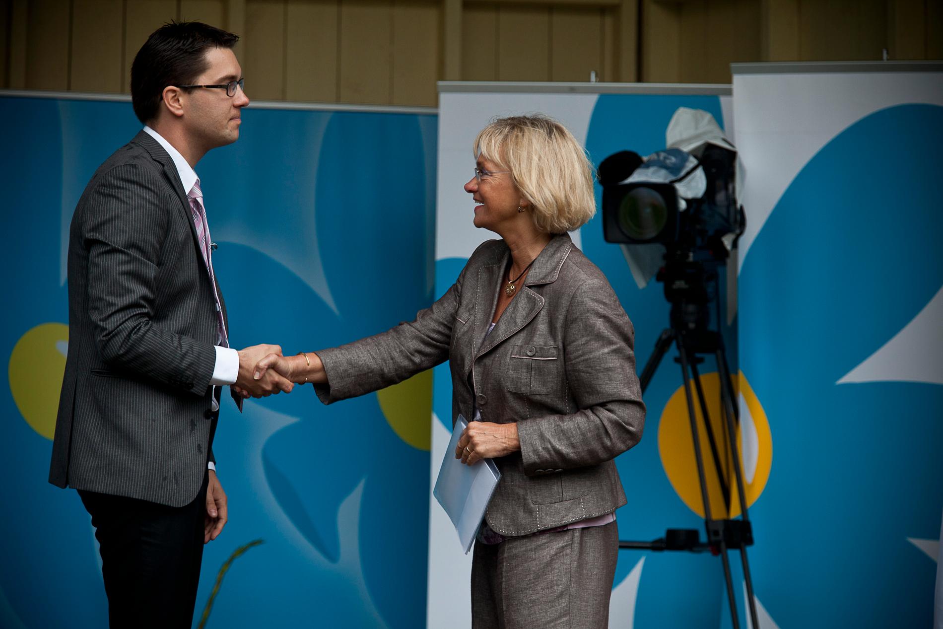 Dansk Folkepartis dåvarande ledare Pia Kjaersgaard träffade SD:s Jimmie Åkesson inför valet 2010. I Danmark är klimatet annorlunda, menar debattören.