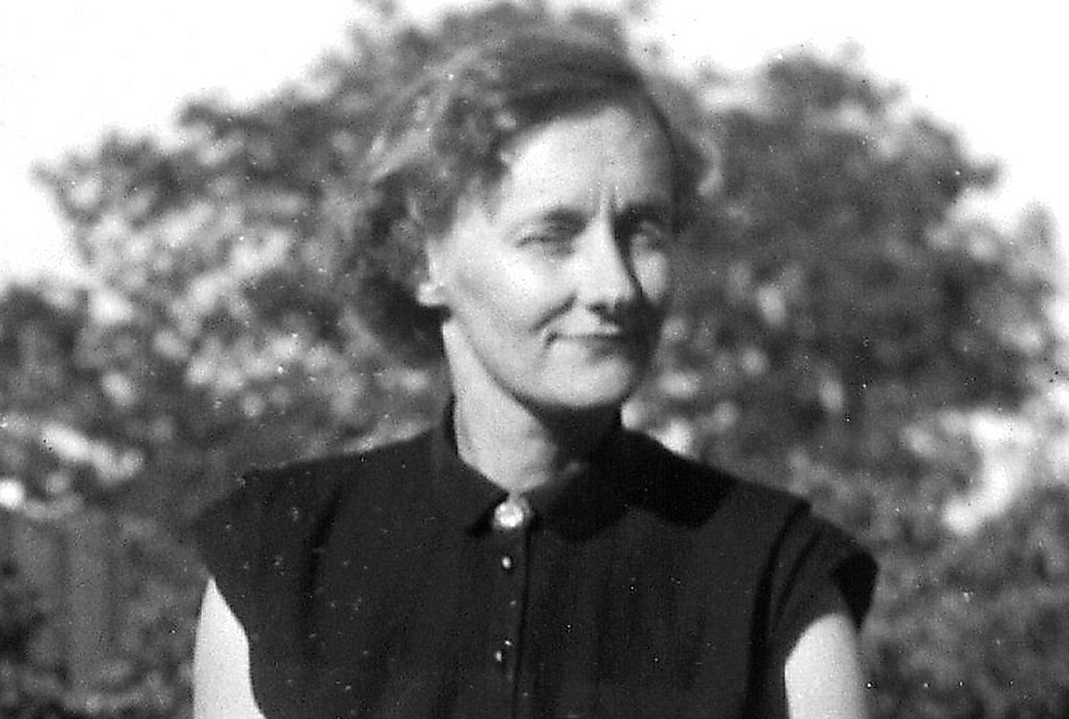 Astrid Lindgren var antinazist – men rädslan för bolsjevismen var större. I sina dagböcker  från andra världskriget håller den blivande succéförfattaren på Hitler i kriget mot Stalin. ”Jag får andnöd och känner mig provocerad”, skriver Inga-Lina Lindqvist. Foto: TT