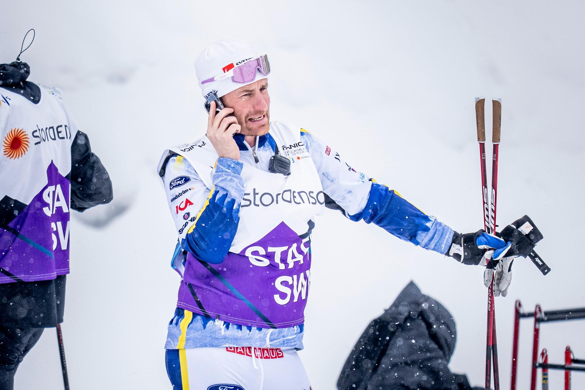 Vallachef Petter Myhlback testar skidor inför damernas stafett den 2 mars i Planica, Slovenien.