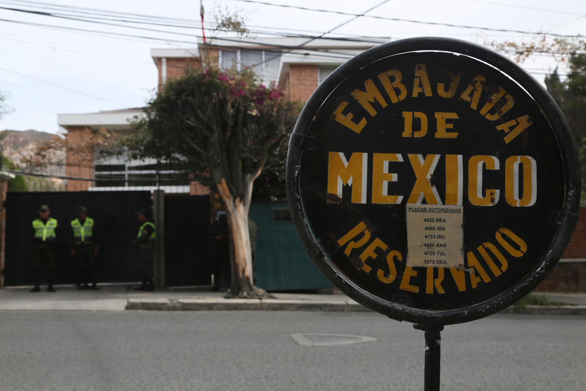 Här på den mexikanska ambassaden i La Paz trasslade det till sig rejält i diplomatin mellan Bolivia, Spanien och Mexiko.